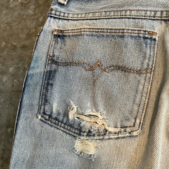 Vintage Wrangler USA Medium Light Blue Wash Distressed Denim Jeans Mens 30 - Picture 12 of 13